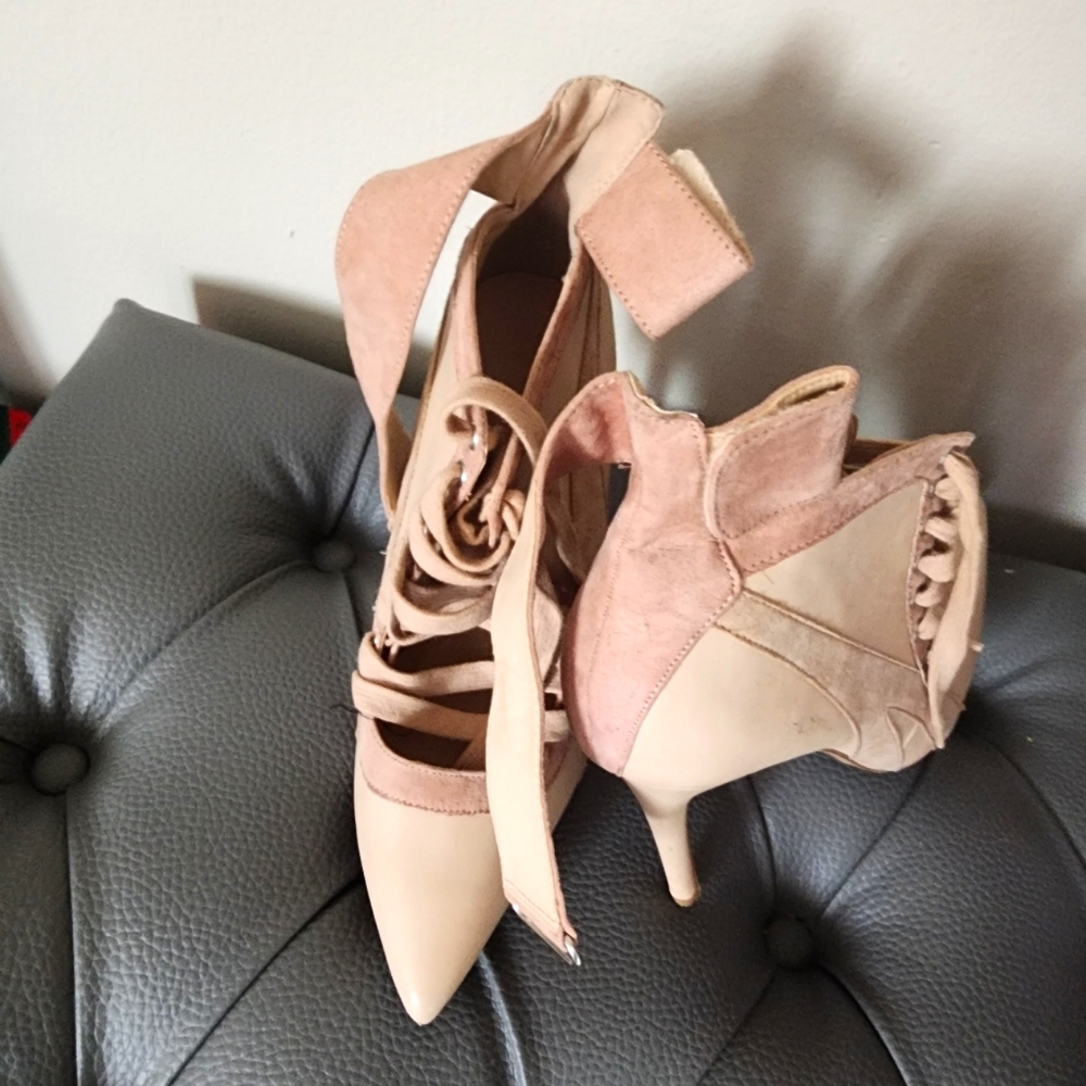 Shoes, shoes, shoes